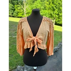 American Eagle Peach Crochet Lace Tie Front Crop Top Gauze Medium boho coue‎